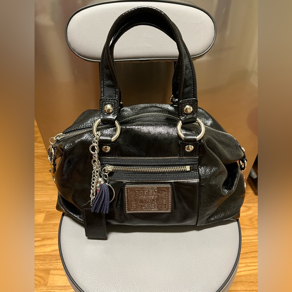 Coach Poppy 2010 Black Patent Leather Satchel   with Silver Accents EUC